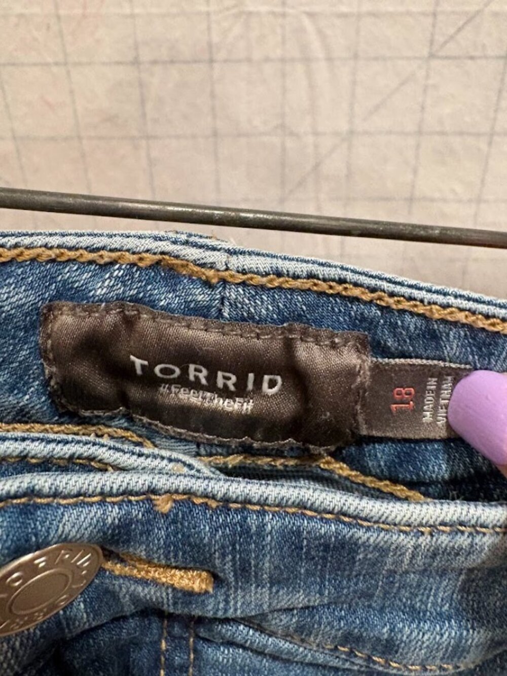 TORRID JEAN SKIRT - Picture 3 of 3